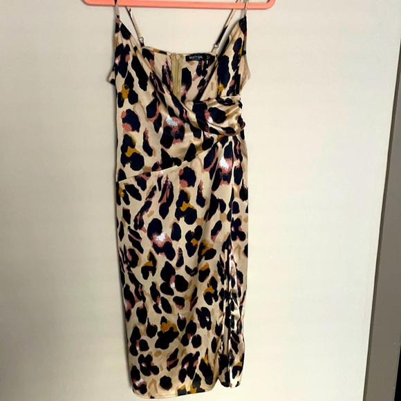 Leaped print midi dress 🤎 - Picture 1 of 2